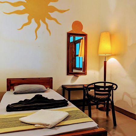 Starfish Beach Bungalows Arugam Bay Exterior foto